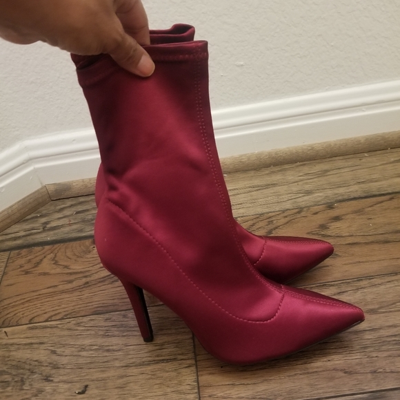 Charlotte Russe Sock Ankle Booties Burgundy Size 7 Satin Ankle Boots - Picture 14 of 14